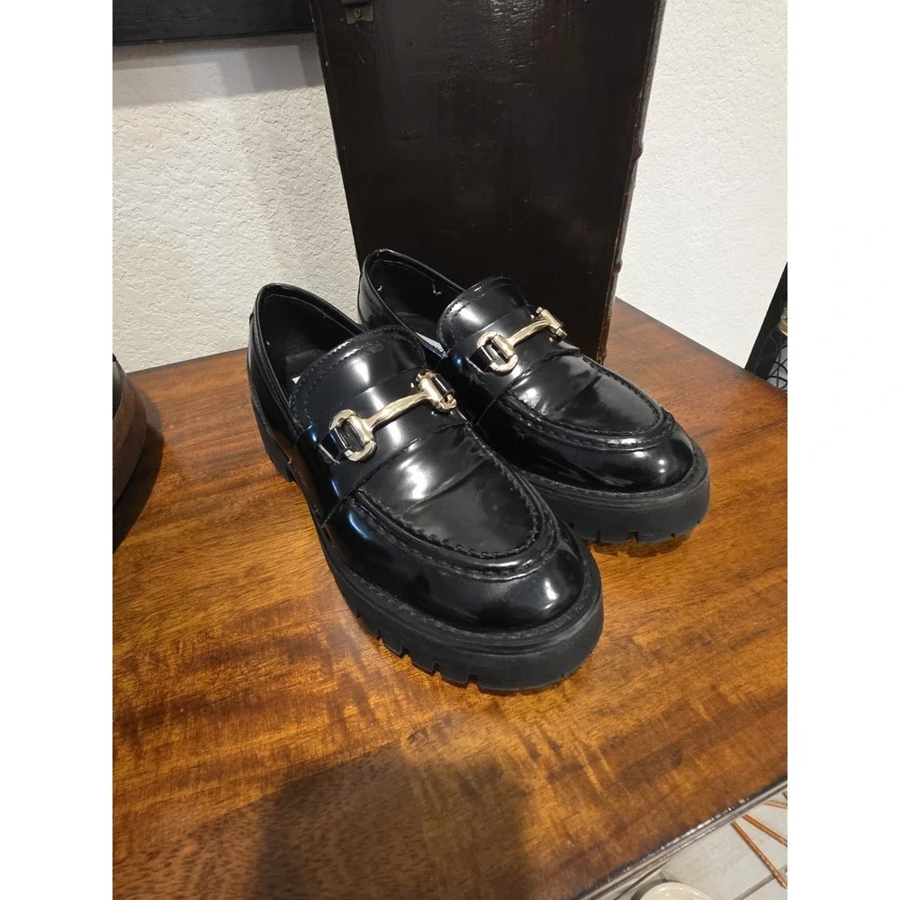 Steve Madden Women's Size 8.5  Black
